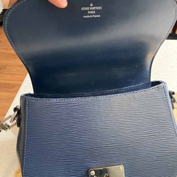 Authentic louis vuitton eden pm epi blue - Picture 9 of 16